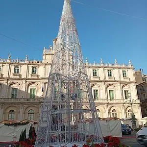 Casa Albigiò , Aeroporto di Catania Fontana Rossa Italia